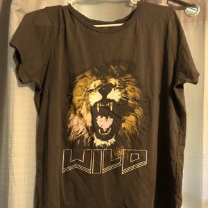 Lion shirt